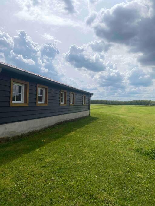 Ut-huuske Holiday home Westerbeek